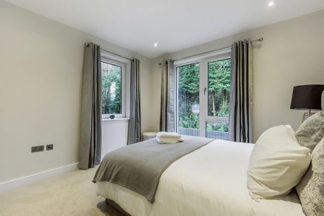 Flat for sale in Tekels Park, Camberley