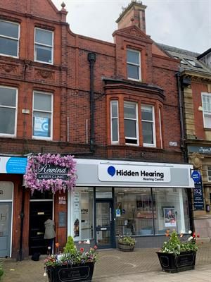 Office to let in First Floor Offices, Clifton Square, Lytham