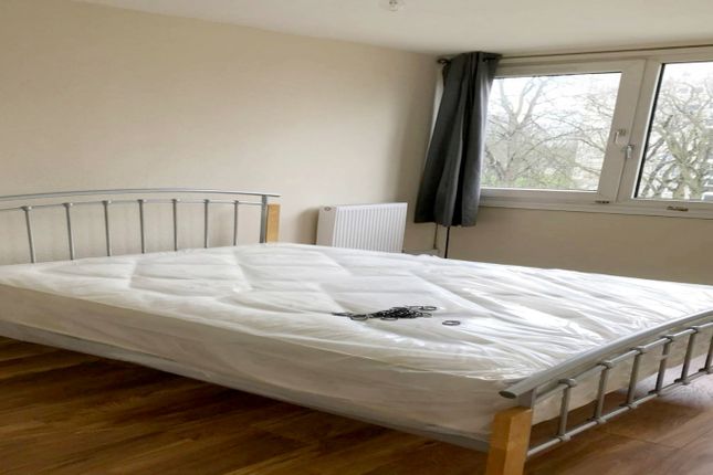 86 Sherfield gardens, London photo 5