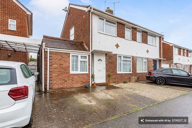 3-bed house on 55 Robson Drive, Aylesford, £330,000