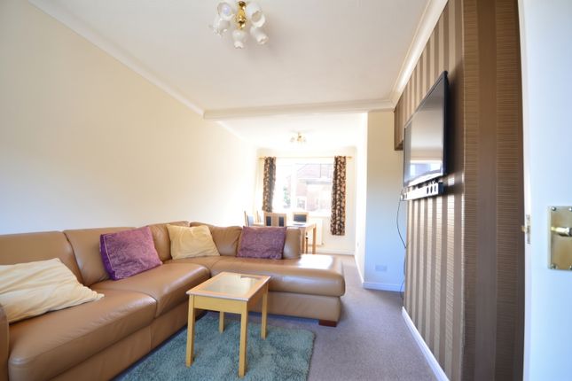 10 Levens Drive, Bolton photo 5