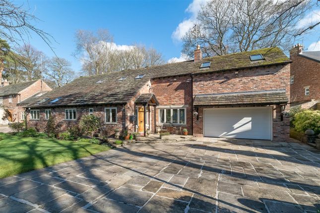 Thumbnail Link-detached house for sale in The Village, Prestbury, Macclesfield