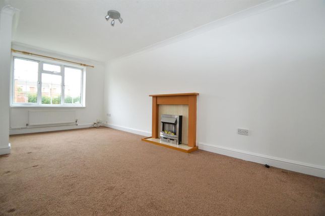 Hayward Close, Clevedon photo 3
