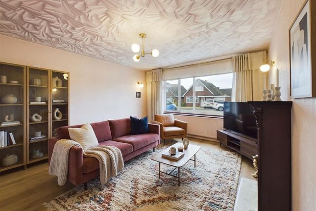6, Milne Close, Crewe photo 3