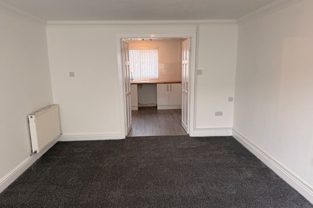 Bowland Drive, Litherland photo 5