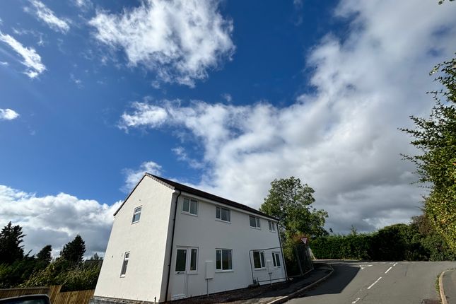 2-bed house on Pine Cone Cottage, Railway Street, RUGBY, £1,100/mo