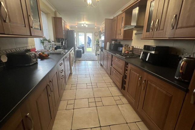12 St. Helens Crescent, Swansea photo 5