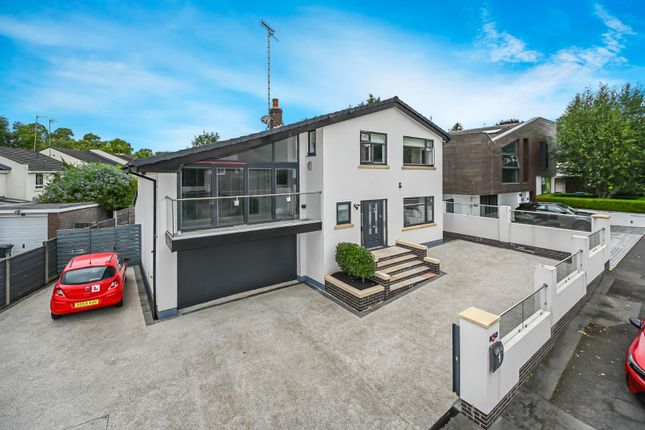 1 Woodstock Drive External (4).Jpg