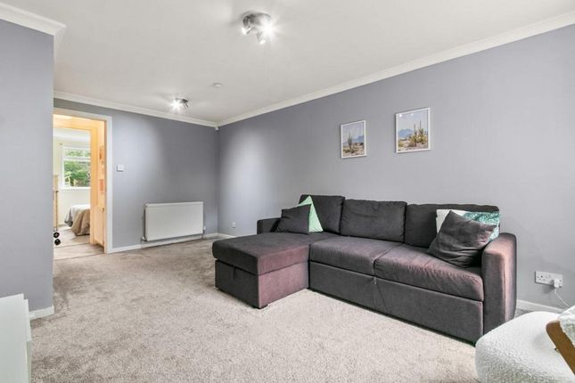 17, Colwood Path, Glasgow photo 4