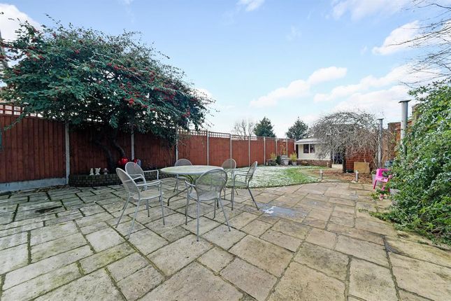 Property Prices In Upland Way Epsom Property Prices In Upland Way Epsom