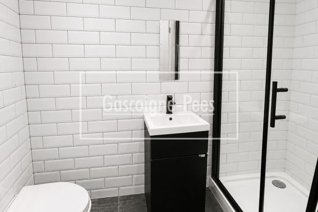 316, Dorking photo 5