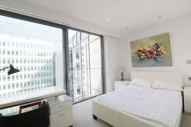 Flat 46, 5 Central St Giles Piazza, Covent Garden, London photo 5
