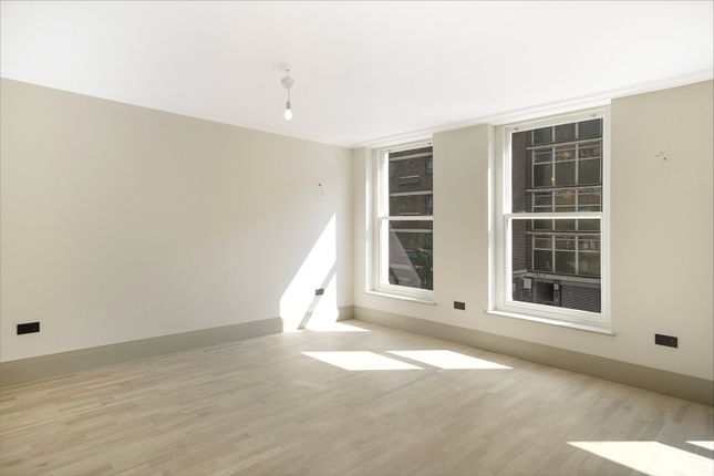 Flat for sale in Grenville Street, Bloomsbury, London