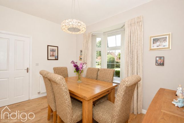 18, Piren Green, Newcastle photo 4