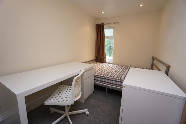 240, Shoreham Street, Sheffield photo 4