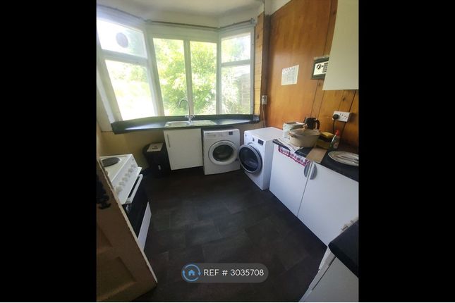 Wyvern Road, Purley photo 5