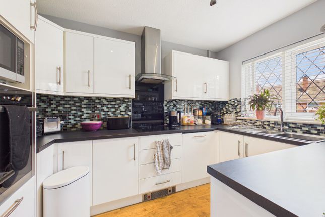 14 Hawthorn Way, Gilberdyke, East Riding of Yorkshire photo 4