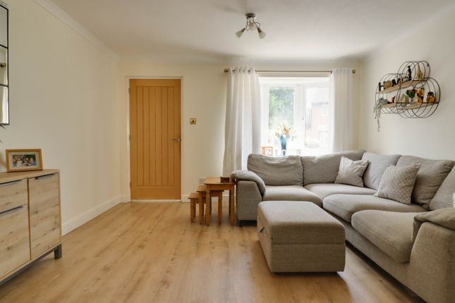 18, Gilpin Way, Braintree photo 3