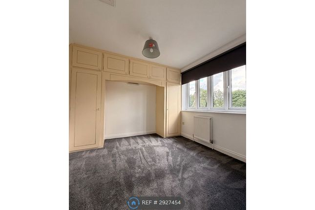 Meadow Lane, Pangbourne, Reading photo 5