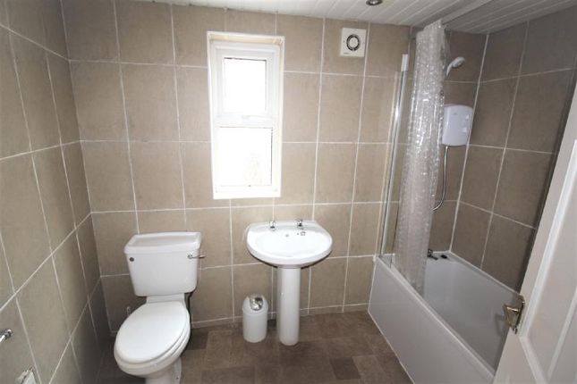 Flat B, 15, Powell Street Wigan Greater Manchester, Wigan photo 3