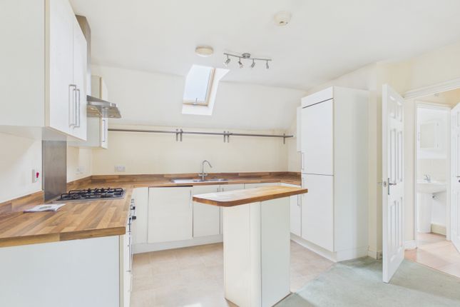 7, Forstall Way, Cirencester photo 3