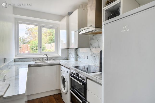 403, Middleton Road, Carshalton photo 4