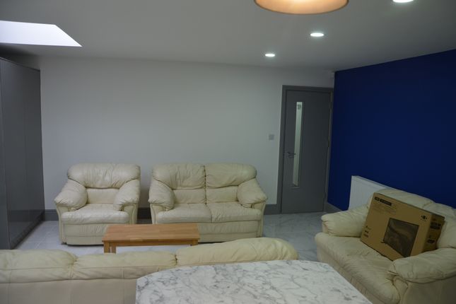 Shared accommodation to rent in Gibbins Road, Birmingham