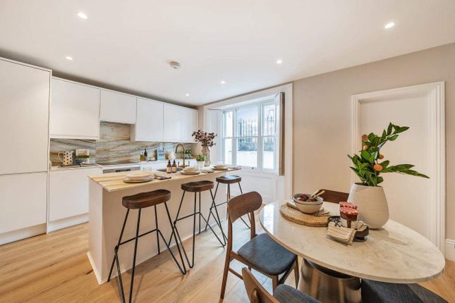 Terraced house for sale in St. Pauls Road, London