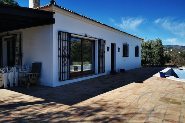 Thumbnail Country house for sale in Comares, Málaga, Andalusia, Spain