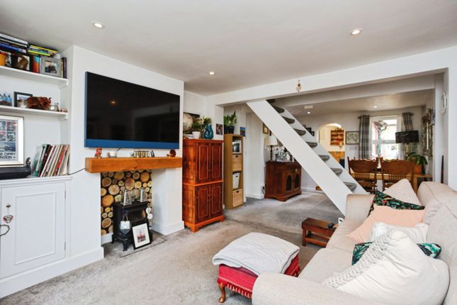 14, Lavender Hill, Kent photo 2