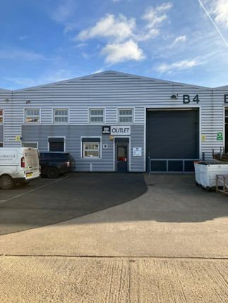 Thumbnail Industrial to let in Unit B4, Valley Link Industrial Estate, Enfield, Enfield
