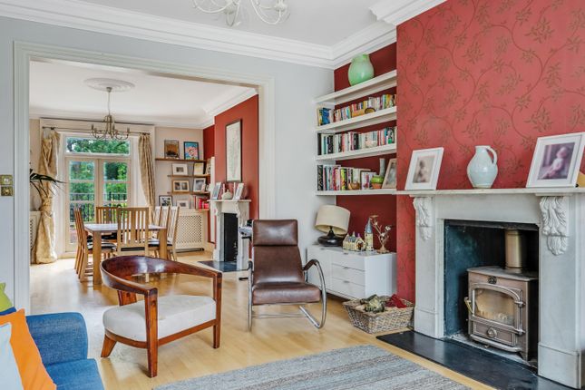 6, Parkhill Road, Belsize Park photo 3