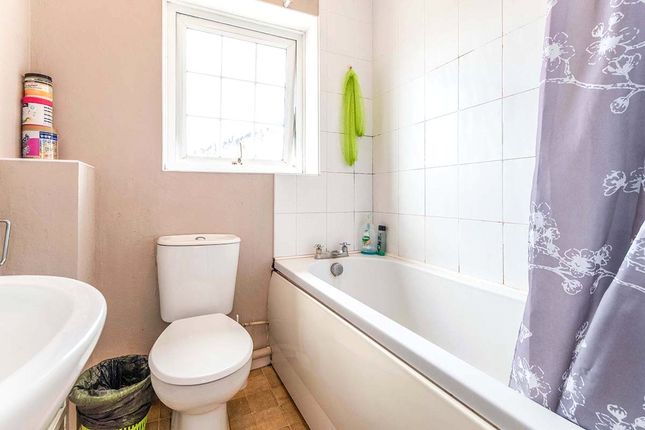 14, Beanley Close, Bedfordshire photo 3
