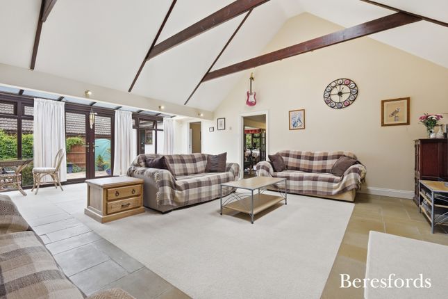 Casa Verde,, Copthall Lane, Dunmow photo 2