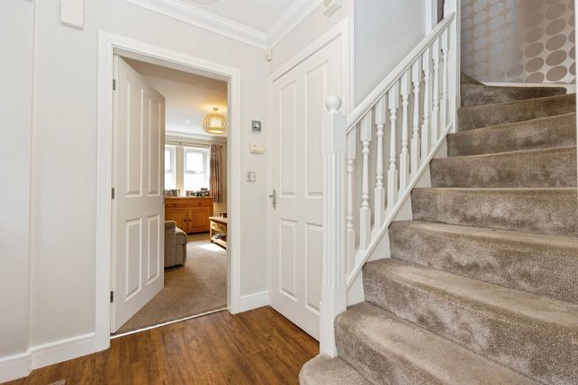 21, Calico Crescent, Greater Manchester photo 3