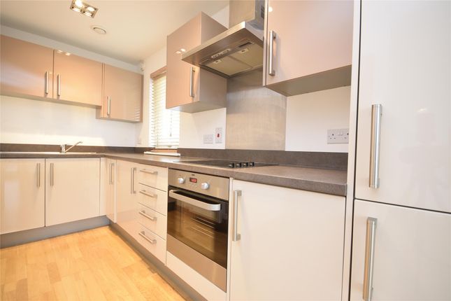 Thumbnail Flat to rent in Canon Court, 91 Manor Road, Wallington, Surrey