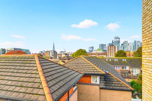 Flat 9C Fabian House, 143A Cannon Street Road, London, London photo 4