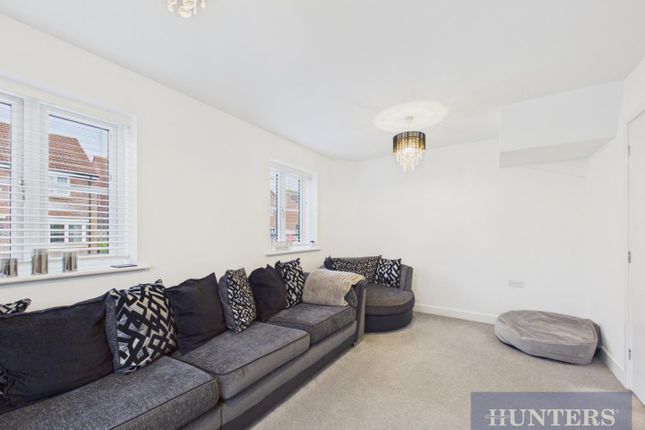 1, Shetland Drive, Scarborough photo 3