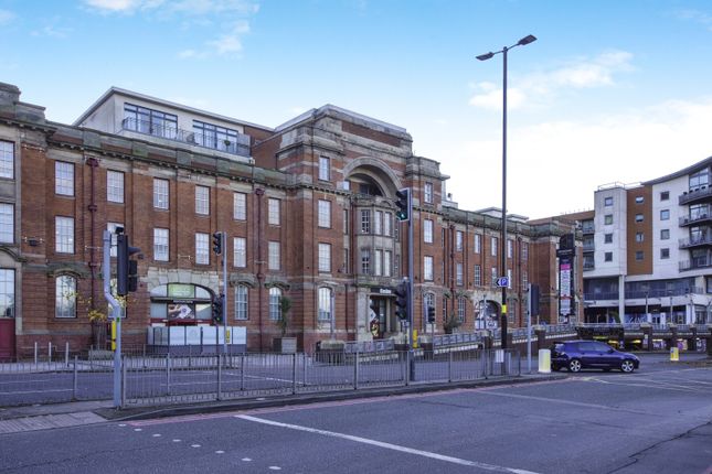 Flat for sale in Broadway Plaza, 220 Ladywood Middleway, Birmingham, West Midlands