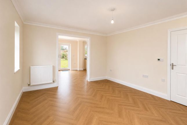 6, Mallard Way, Norwich photo 4