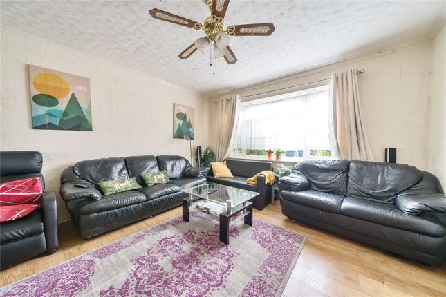 Terraced house for sale in Myrtle Road, Shirley, Croydon