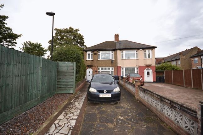 Thumbnail Semi-detached house for sale in Oxford Close, London