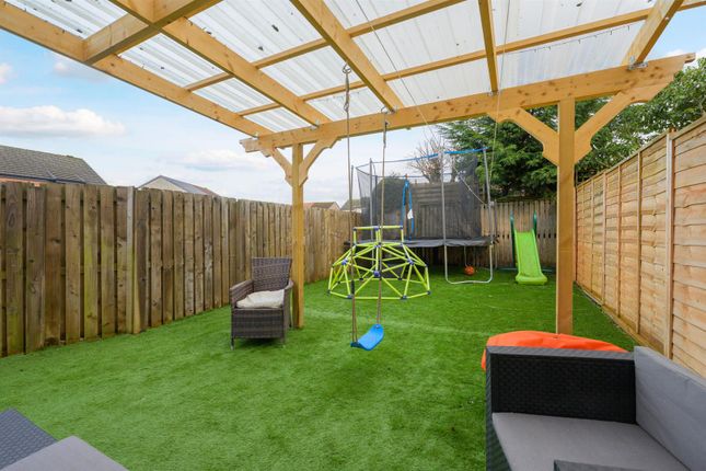 1, Young Crescent, Bathgate photo 4