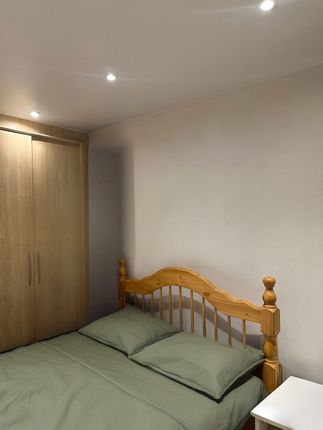 En-Suite Available 1st October (£1190)