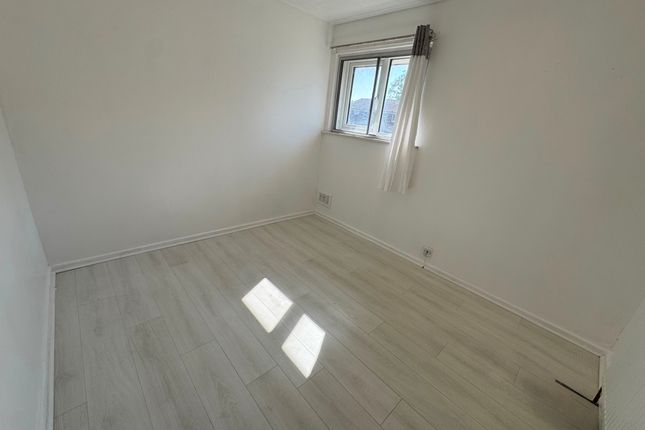 67 Gorton Lane, Manchester photo 5