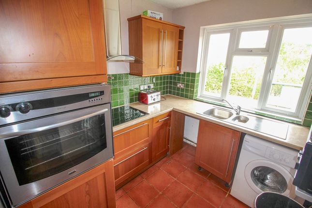 199 Southway, Guildford photo 4