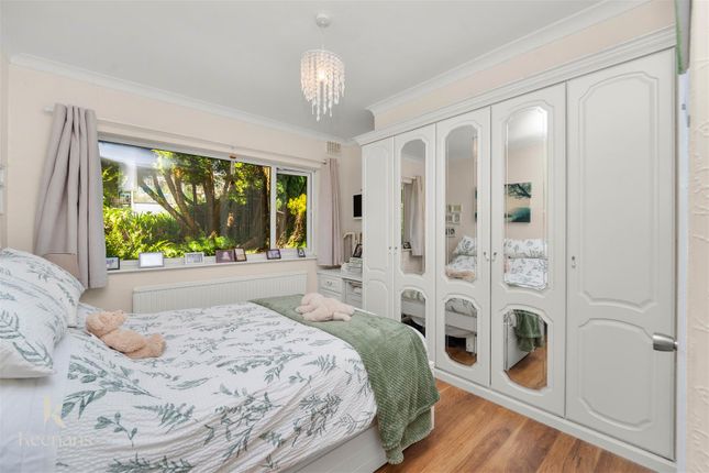 24, Keats Road, Greenmount photo 4