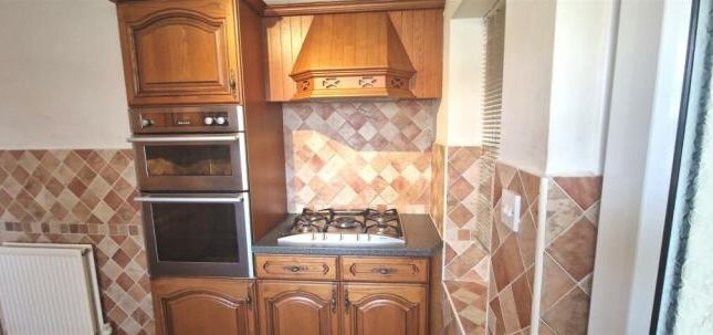 46, East Elloe Avenue, Spalding photo 4