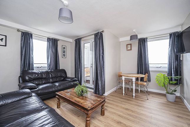 Thumbnail Flat to rent in Offenbach House, Mace Street, Bethnal Green, London