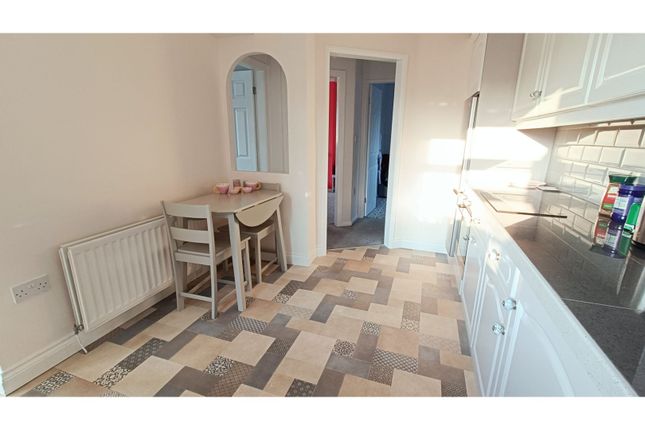 1, Costain Grove, Norton photo 3